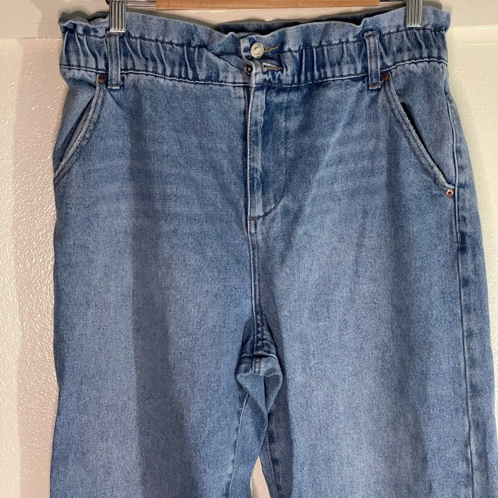 Forever 21 L High Rise Paper bag Straight Leg Mom Jeans - Picture 3 of 11